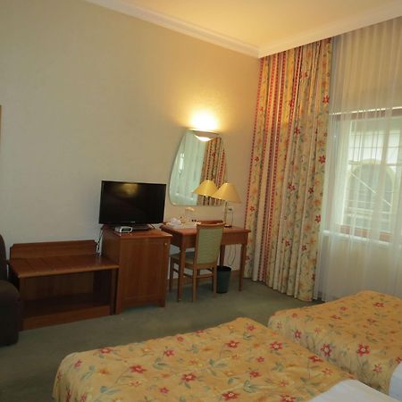 Best Western Hotel Turist สโกเปีย ภายนอก รูปภาพ