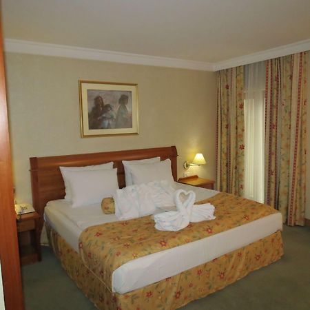 Best Western Hotel Turist สโกเปีย ภายนอก รูปภาพ