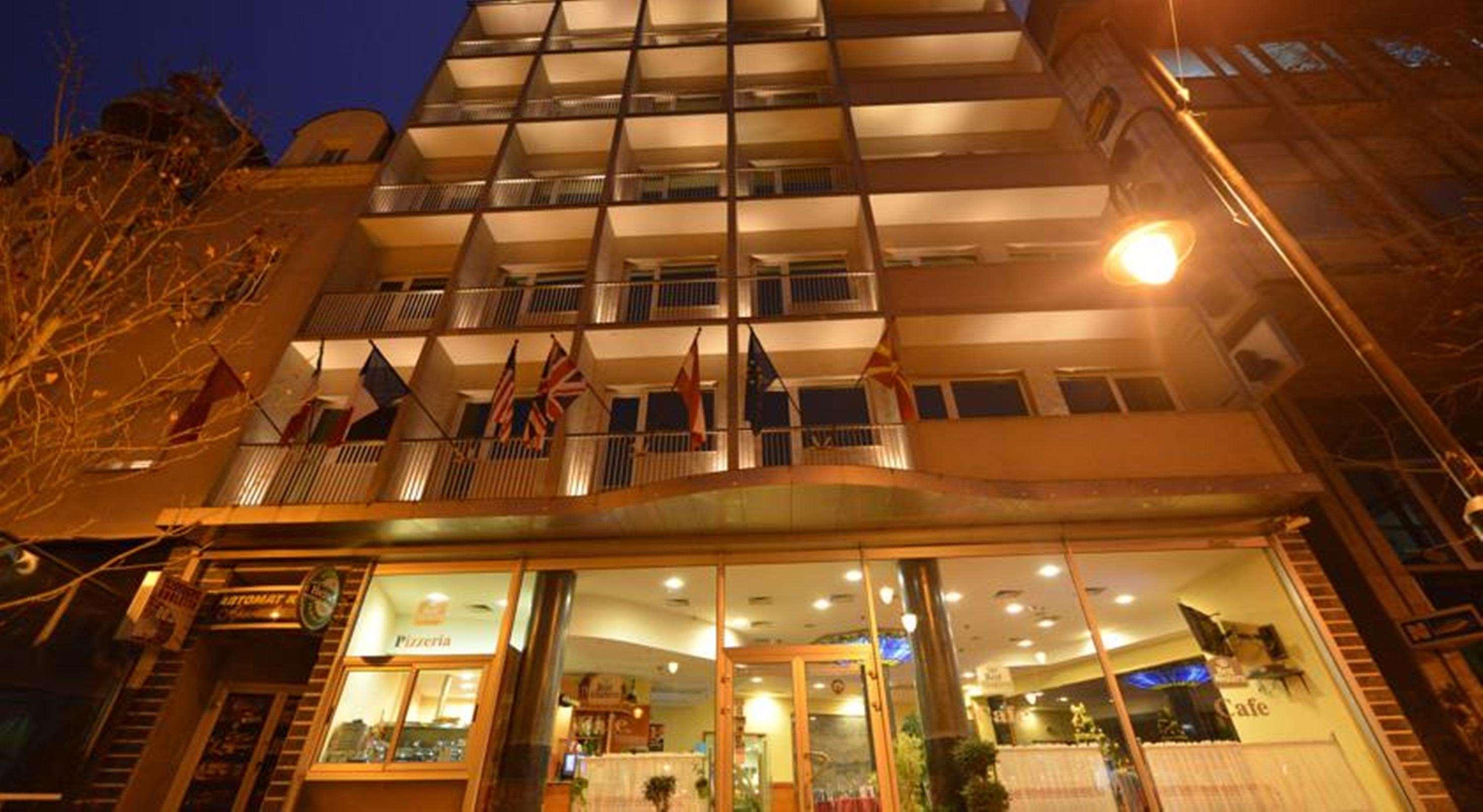 Best Western Hotel Turist สโกเปีย ภายนอก รูปภาพ